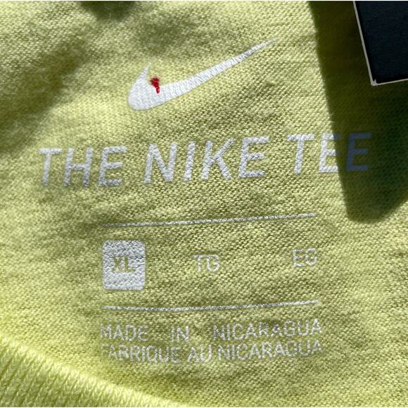 NIKE Just Do It Big Logo T-Shirt Short Sleeve AT2749 352 Men Green/White SIZE XL - Picture 5 of 7